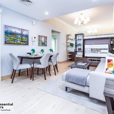 Downtown Cozy Home + Partitioned Living Room Dubai Exteriör bild